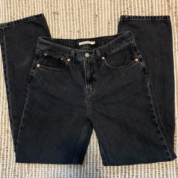 Levi’s Low Pro Jeans🤍 - Picture 2 of 4